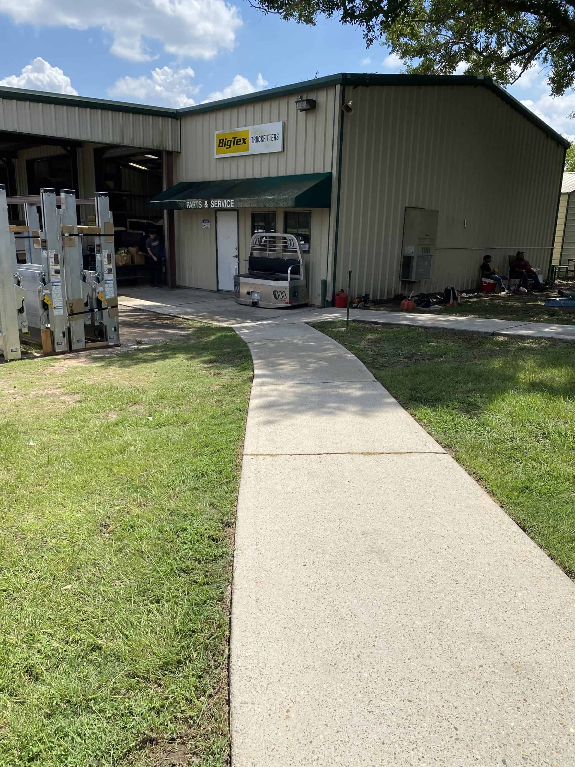 IMG_7911 Tree Trimming and Pruning Service